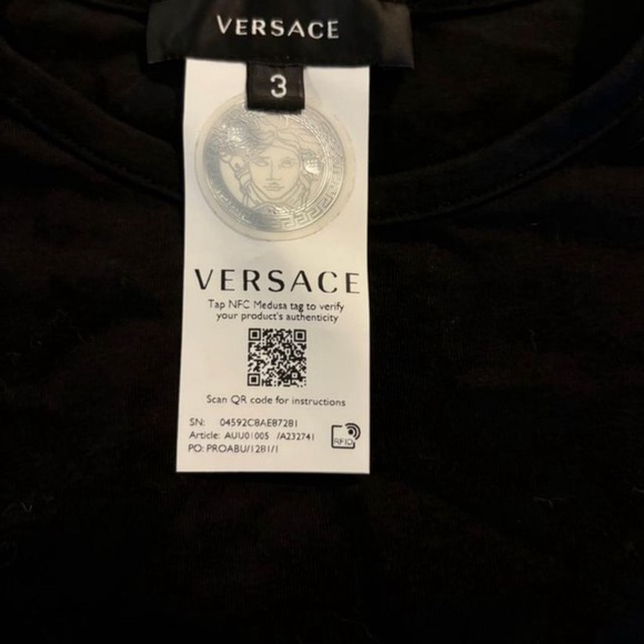 Versace shirt - Picture 4 of 5
